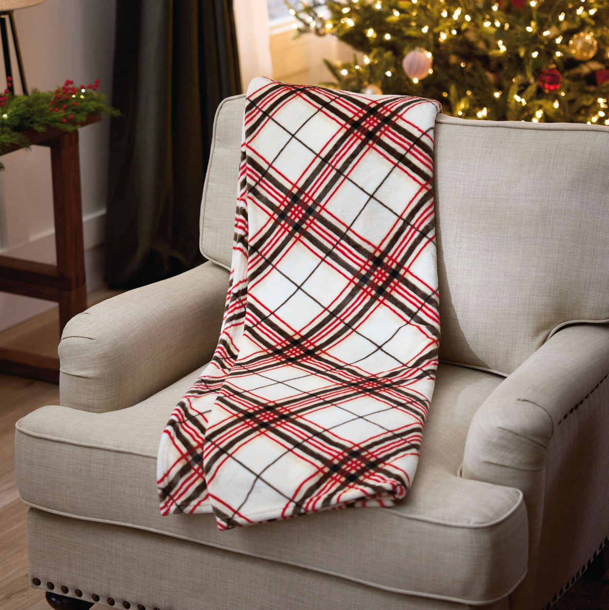 Holiday Plaid Throw Blanket, 50x60